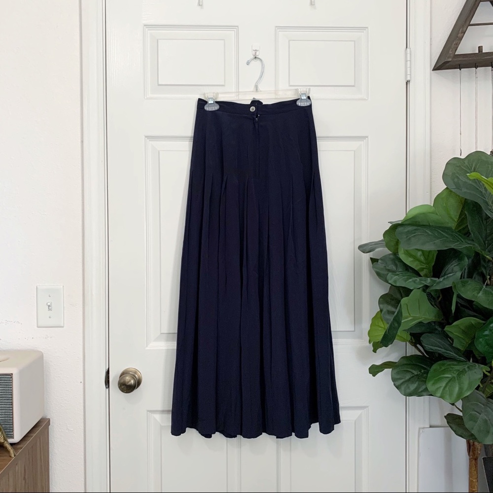 Vintage 100% SILK Navy Pleated Skirt